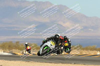 media/Feb-08-2025-CVMA (Sat) [[fcc6d2831a]]/Race 9-Amateur Supersport Middleweight/